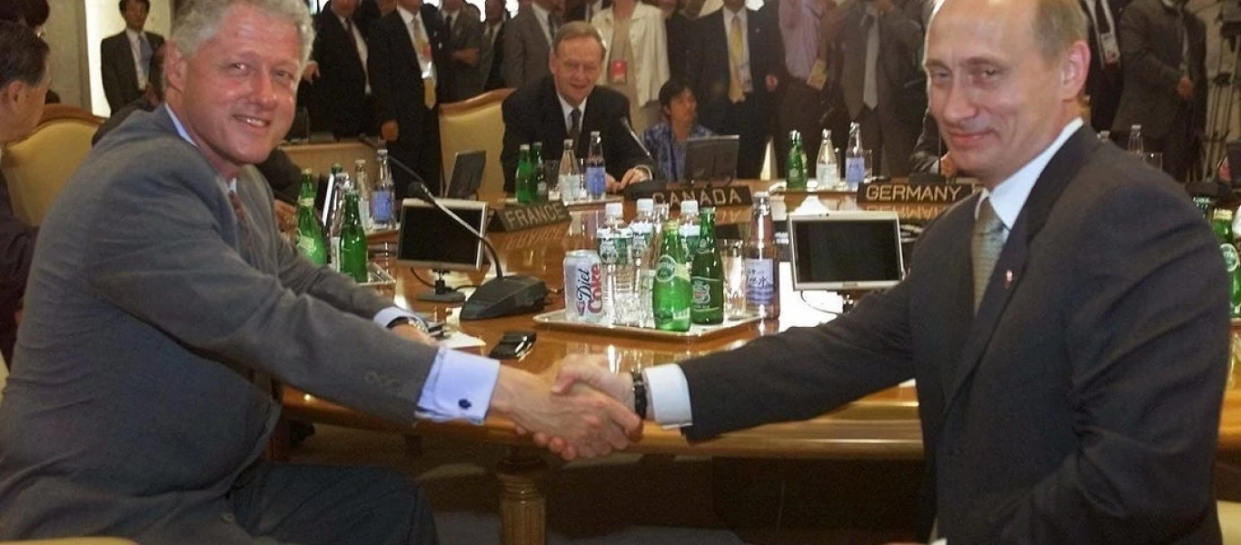 Στη δημοσιότητα η απόρρητη συνομιλία Β.Πούτιν-Μ.Κλίντον για τη βύθιση του σοβιετικού πυρηνικού υποβρυχίου «Κουρσκ»